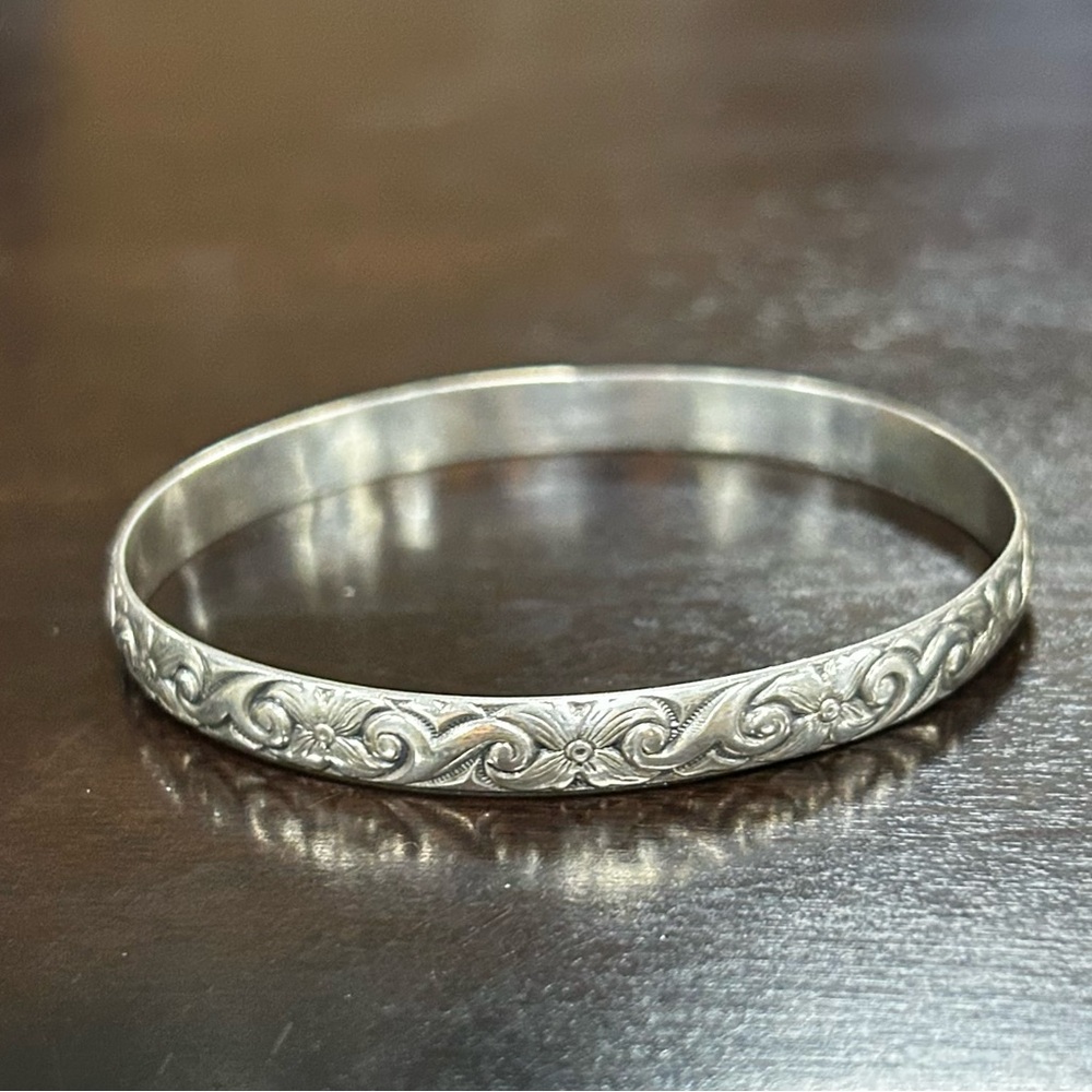 Elegant Antique Danecraft Sterling Silver Bangle Bracelet